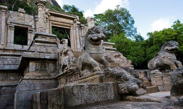 Yapahuwa Rock Fortress – History, Legends, and Panoramic Views - Photo 2