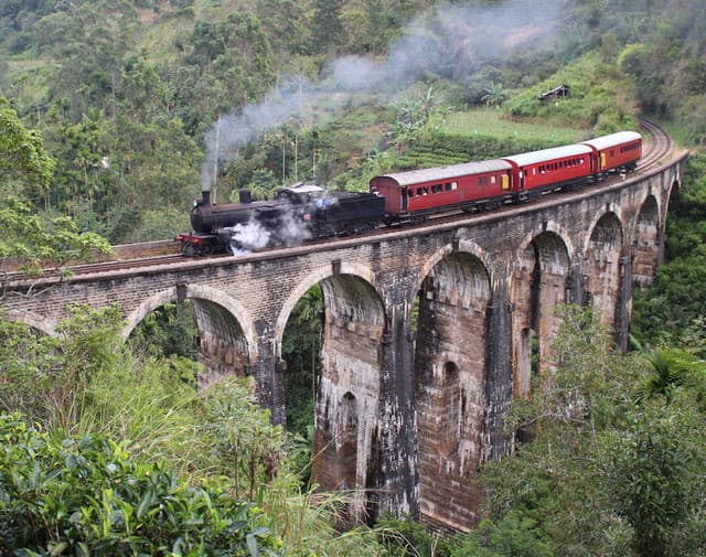 Nine Arch Bridge – Ella’s Iconic Attraction - Photo 4