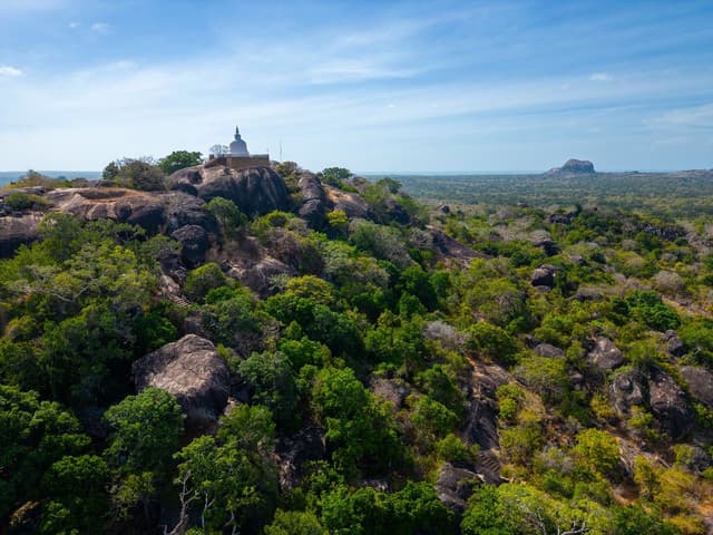 Sithulpawwa Temple Sri Lanka – Ancient Rock Monastery - Photo 2