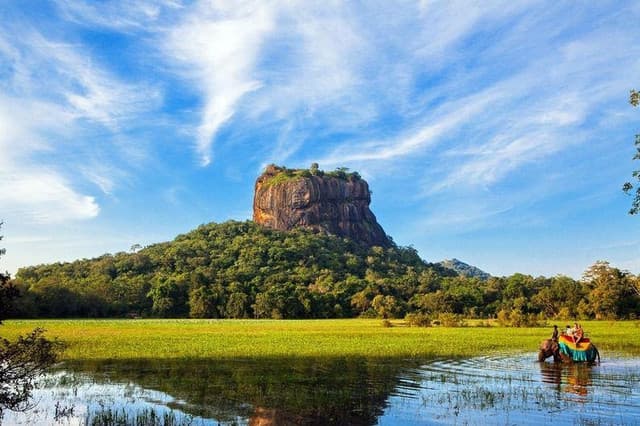Sigiriya Rock Fortress Climb – Explore Sri Lanka’s Ancient UNESCO Heritage Site
