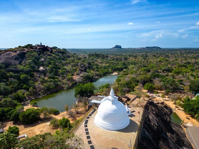 Sithulpawwa Temple Sri Lanka – Ancient Rock Monastery - Photo 1