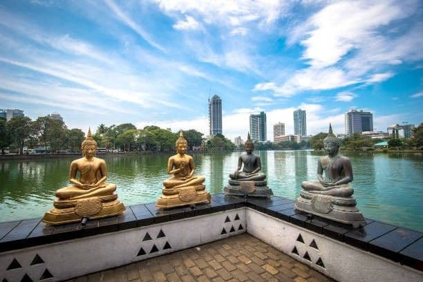 Half day Colombo City and Shopping tour