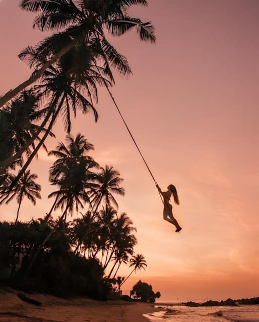 Unawatuna: Golden Sands by Day, Vibrant Beats by Night